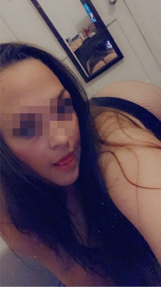 Domina petite et ronde à adorer ch complice soumis toulousain